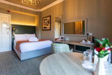 Single room towards bed