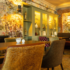 Bar raised area www.fallshotel.ie_v2
