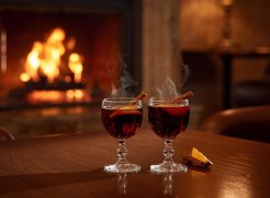 Falls Toasty Two Nighter - 2BB, 1 dinner, cocktails and treats!